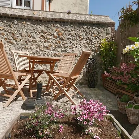 Les Trois Matelots Hébergement de vacances *